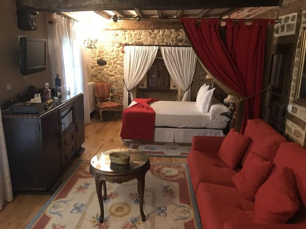 Palacio De Trasvilla Escobedo المظهر الخارجي الصورة